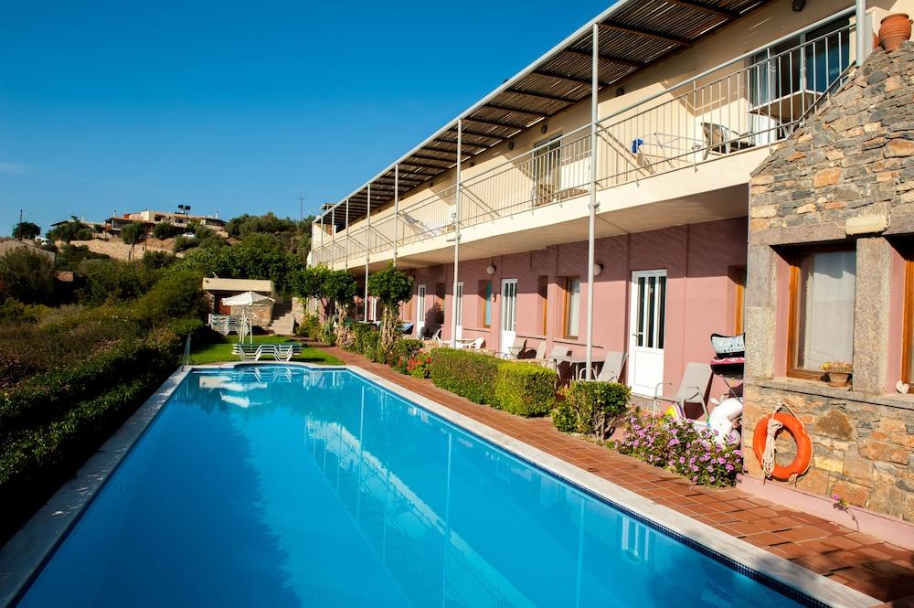 Mirabella Apartments Agios Nikolaos Exteriör bild