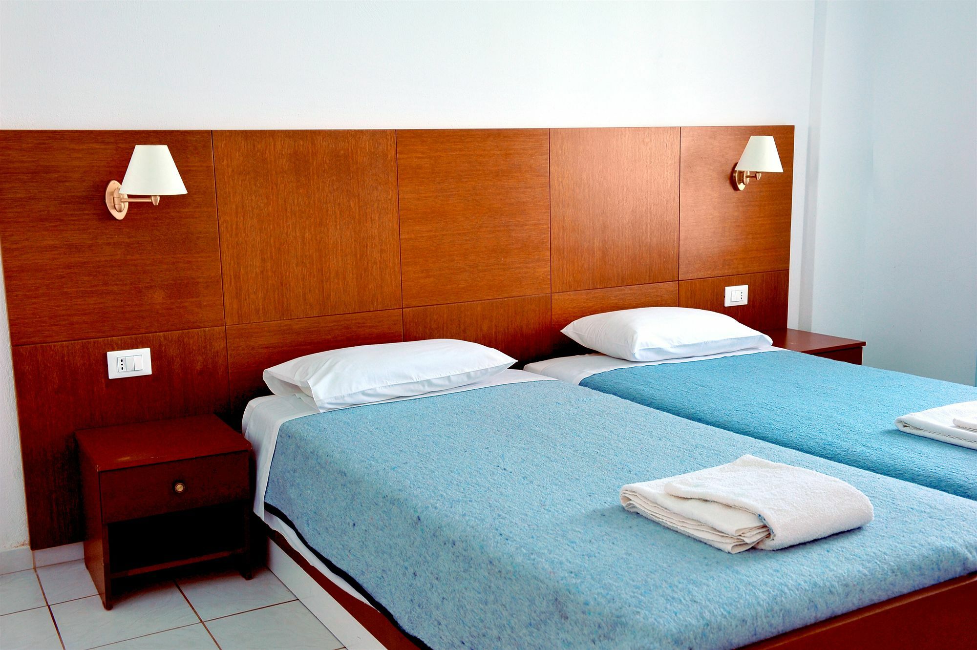 Mirabella Apartments Agios Nikolaos Exteriör bild